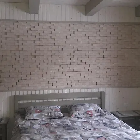 Lucy Jaktstuga Jaremtje
